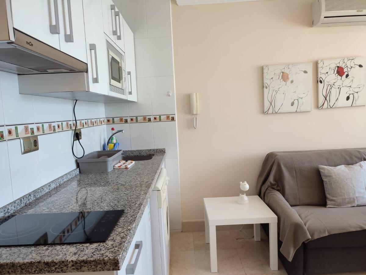 Turisstiko La Roca Chica 2 Apartment ตอร์เรโมลิโนส ภายนอก รูปภาพ